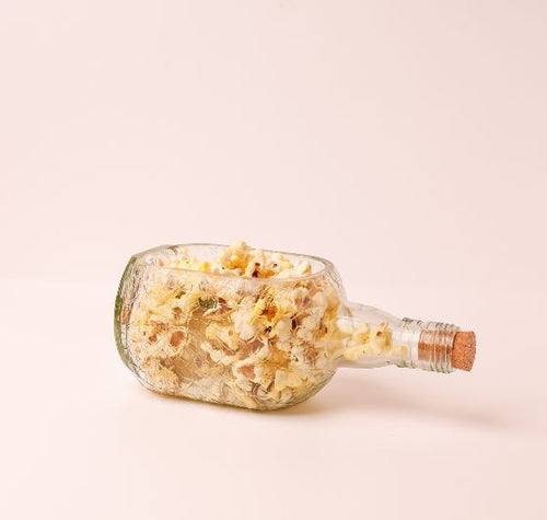 Load image into Gallery viewer, Old Monk Platter With Glasses