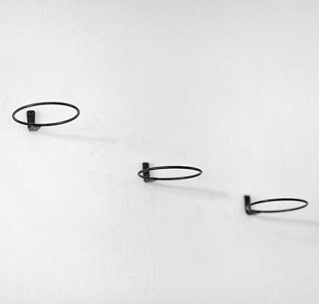 Antiquity Planters with Iron Stand (Set of 3)